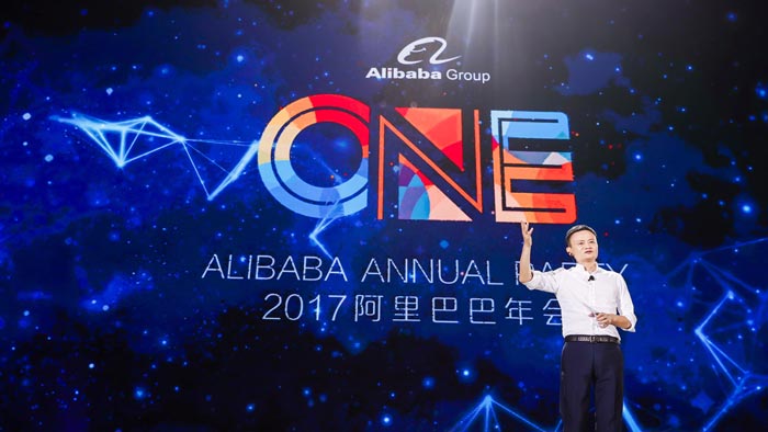 公司年會活動中領導致辭稿怎么寫